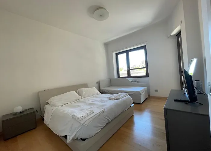 Luciano Laterani Konukevi 4*