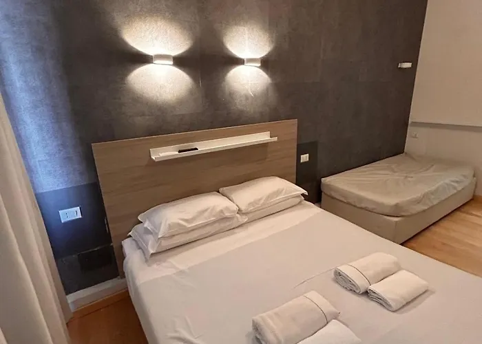 Konukevi Luciano Laterani Roma